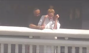 Fratello stupra sua sorella con pompino forzato telecamera nascosta.