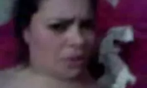 Il padre lascia che i ragazzi scopino la loro madre. malena pompino