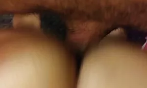 Buona e spessa, ho aperto le sue mutandine pompino al cinema e accetto l'ano.