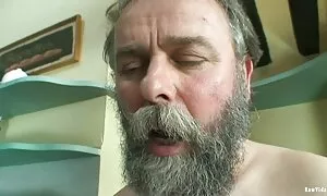 Papà punire una ragazza cattiva culo video pompini amatoriali gratis grosso
